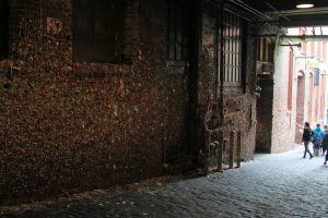 Market Theater Gum Wall, hier sieht man die Ausmaße