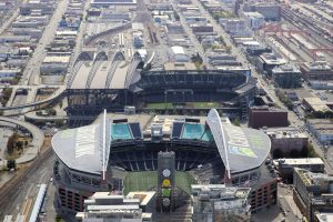 Blick Richtung Süden auf die beiden Stadien