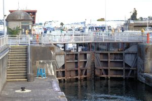 Das Schiff wird gehoben