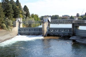 Wehr am Spokane River