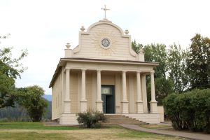 Die Kirche, entworfen vom italienischen Pater Ravalli
