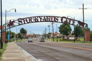 Stockyards City, der weltweit größte Vieh- und Futterviehmarkt. Die Hauptstraße von Stockyards City ist bekannt für ihre authentische Westernatmosphäre.