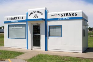 Lt. Museumsinfo besuchte Elvis Presley das Diner am 22. April 1960 drei Mal und trug sich in das Gästebuch ein.