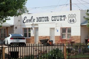 Earls Rt 66 Motor Court 