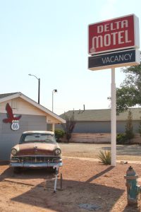 Route 66 Delta Motel Leuchtreklame