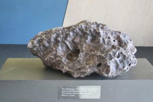 Das größte gefundene Bruchstück des Meteors 