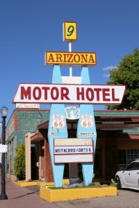 Arizona 9 Motor Hotel Leuchtreklame