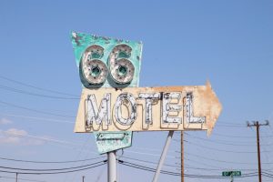 66 Motel Leuchtreklame