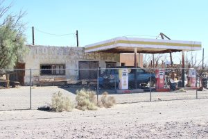 Whiting Brothers Gas Station