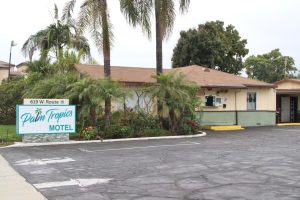 Palm Tropics Motel
