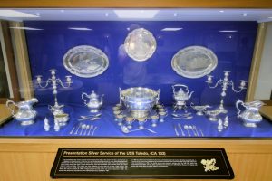 Silbergeschirr der USS Toledo