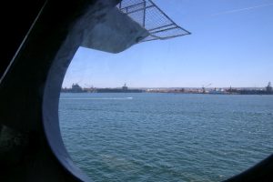 Blick aus einem Bug-Bullauge