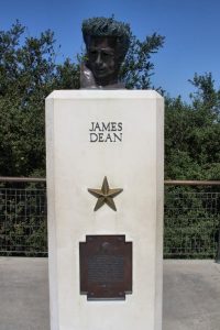 Büste von James Dean