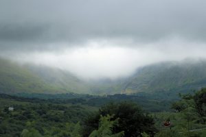 Es zieht zu in den Bergen