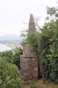 Bourchiers Obelisk (Mount Mapas Memorial)