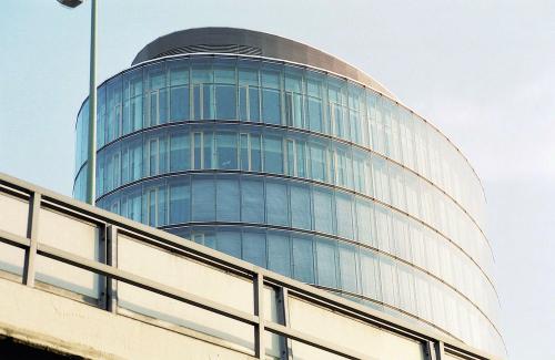 Das Mercedes Hochhaus